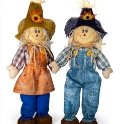 TDC USA INC 26" Scarecrow In Plaid Holidays